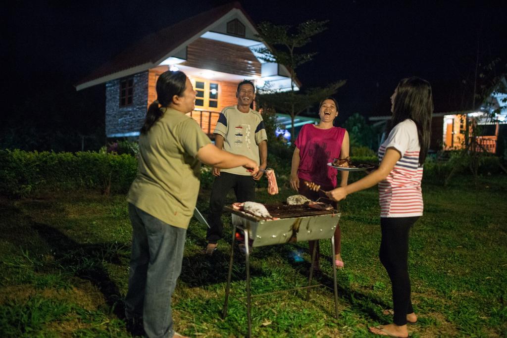 Phoomtada Homestay Wiang Pa Pao Bagian luar foto