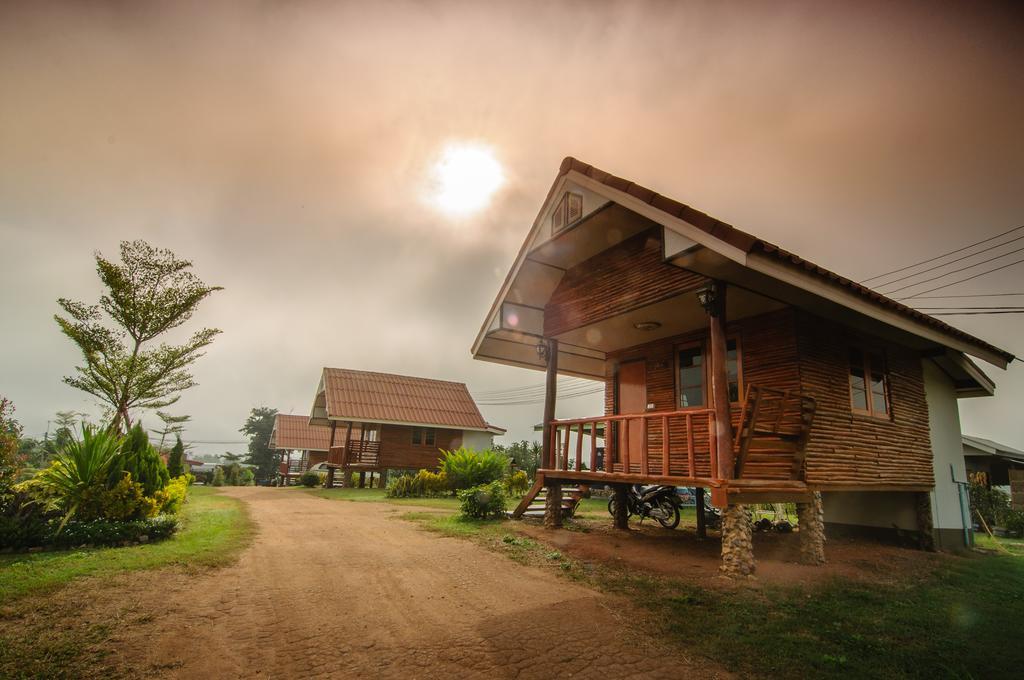 Phoomtada Homestay Wiang Pa Pao Bagian luar foto