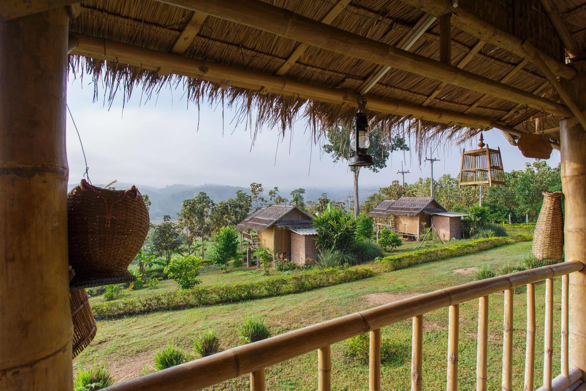 Phoomtada Homestay Wiang Pa Pao Bagian luar foto